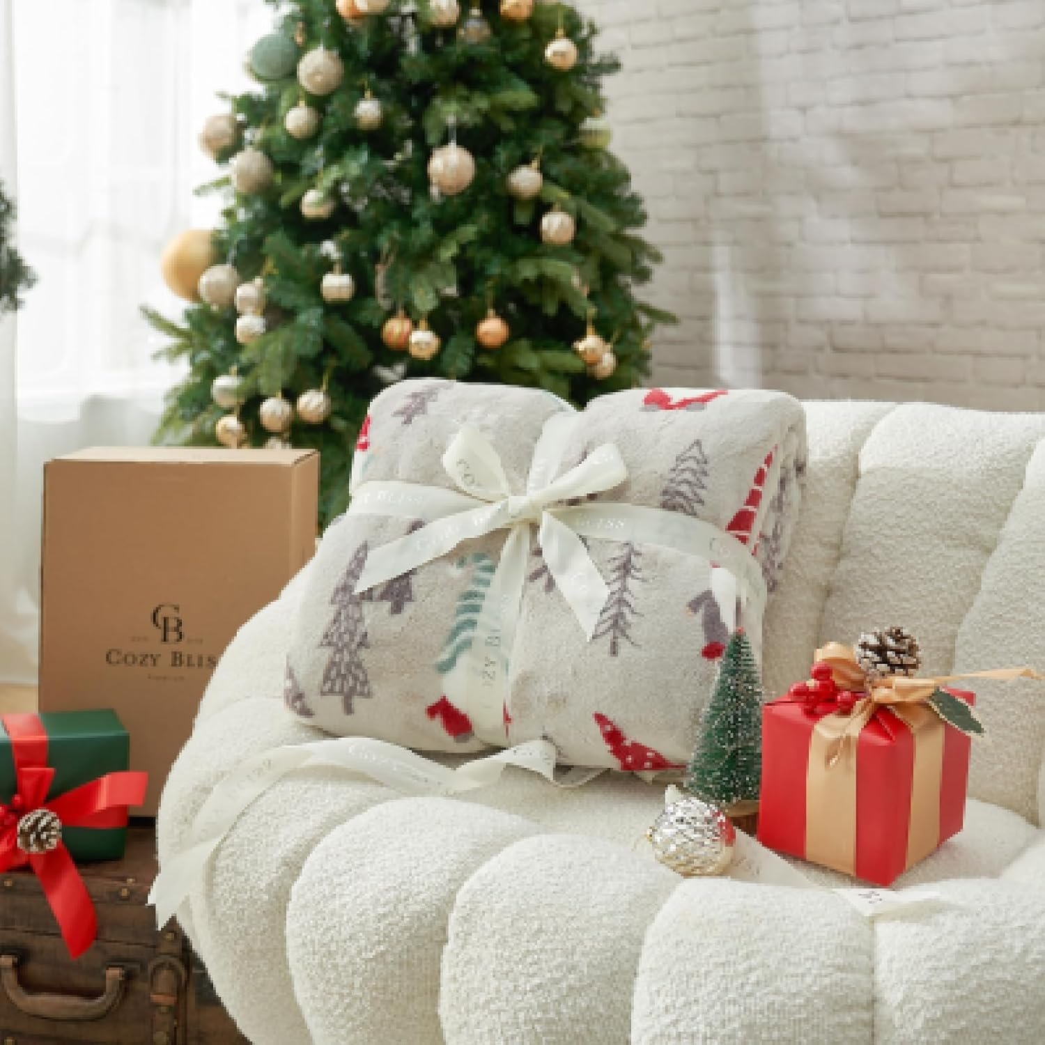 Cozy Bliss Gnome Throw Blanket Christmas Blanket Warm MilkyPlush™ Throw Blanket, Ultra Soft Cozy Throw Blanket for Couch, Sofa and Bed (Xmas Gnome, 50"x60") - Image 5