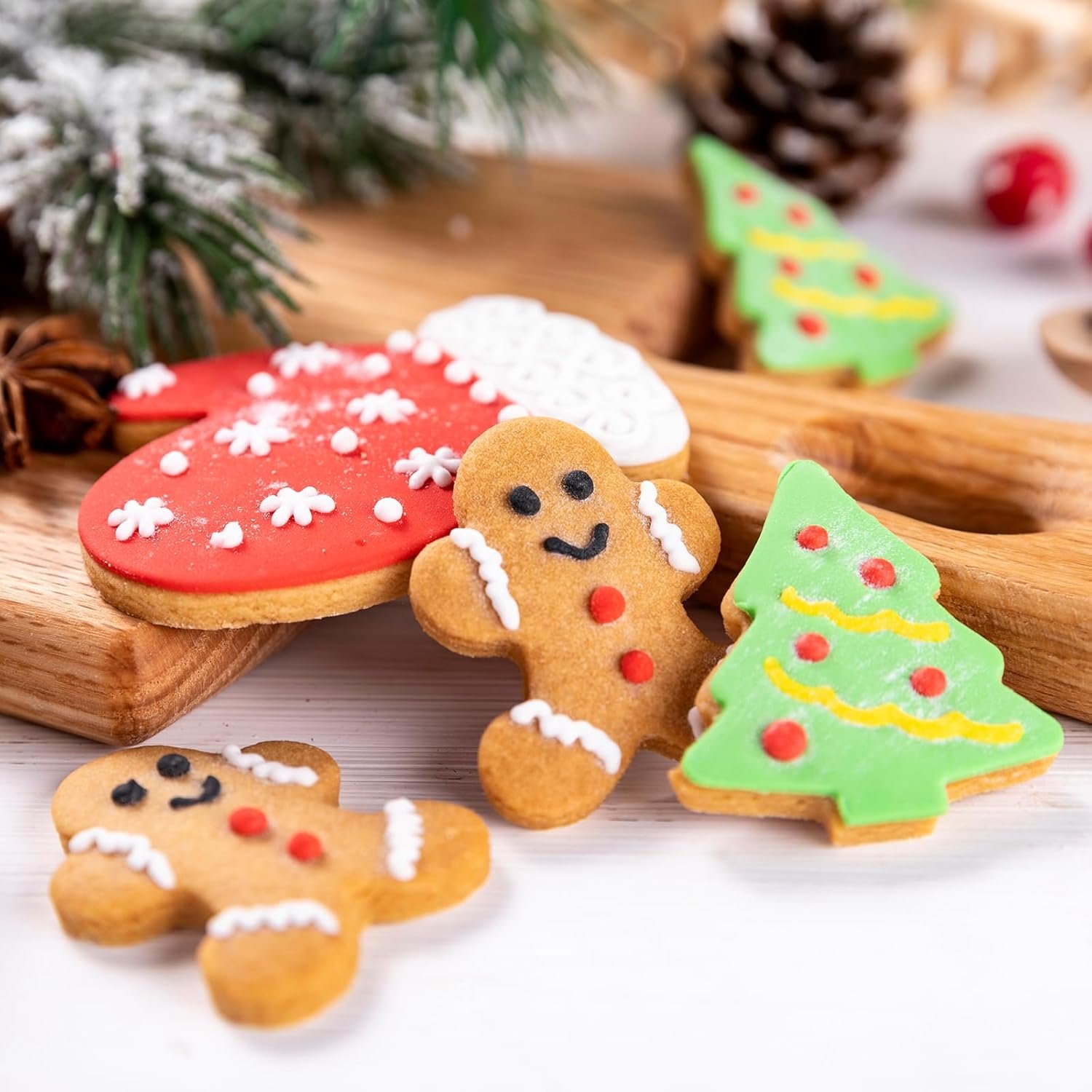 Christmas Cookie Cutter Set-12Pcs Stainless Steel Cookie Molds-Snowman,Christmas Tree,Gingerbread Man,Candy Cane,Snowflake & More Shapes For Baking - Image 7