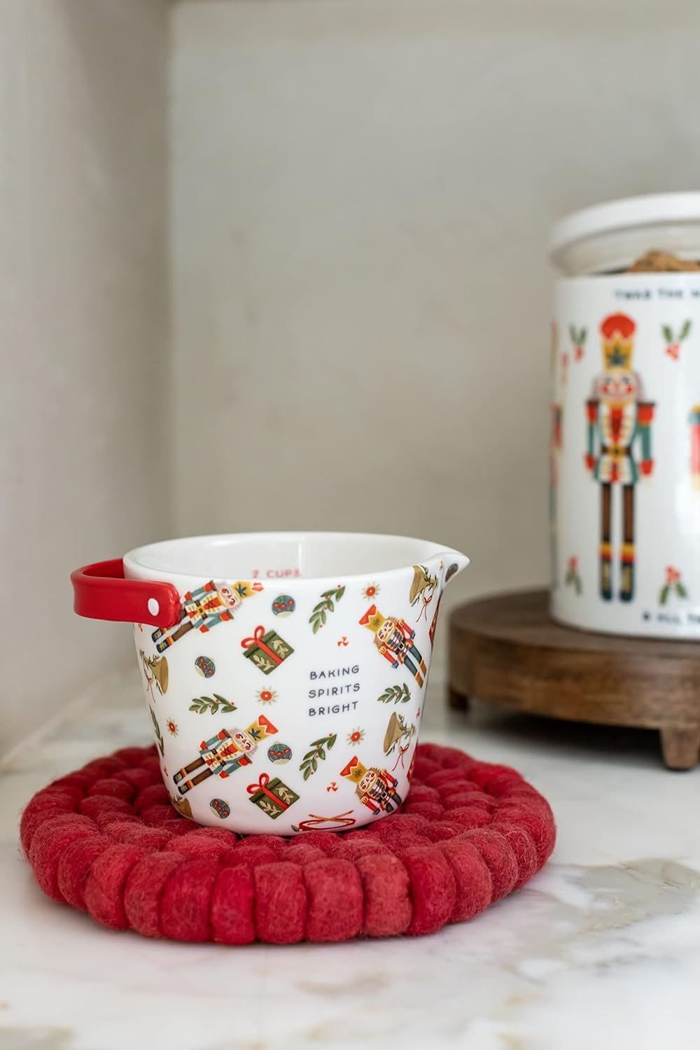 Mud Pie Christmas Nutcracker Measuring Cup Set, 3 3/4" x 4 3/4" dia | spatula 7 1/2", White - Image 4