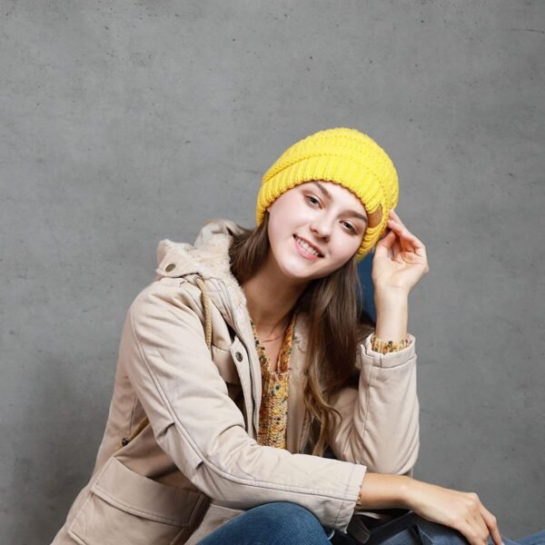 REDESS Women Winter Pom Pom Beanie Hat with Warm Fleece Lined - Image 5
