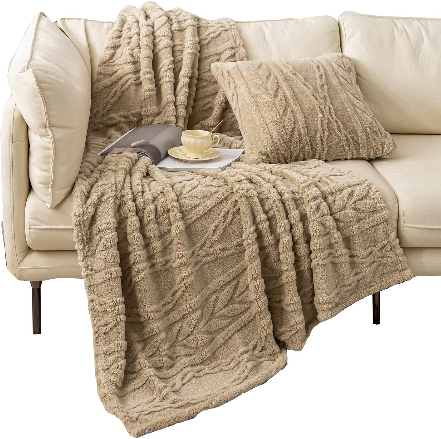 YUSOKI Sherpa Throw Blanket-3D Stylish Design Super Soft Fuzzy Cozy Warm Blanket Thick Plush Fluffy Furry Blankets for Teen Girls Women Couch Bed Sofa Chair Men Boys Gift(Tan,50"x65") - Image 2