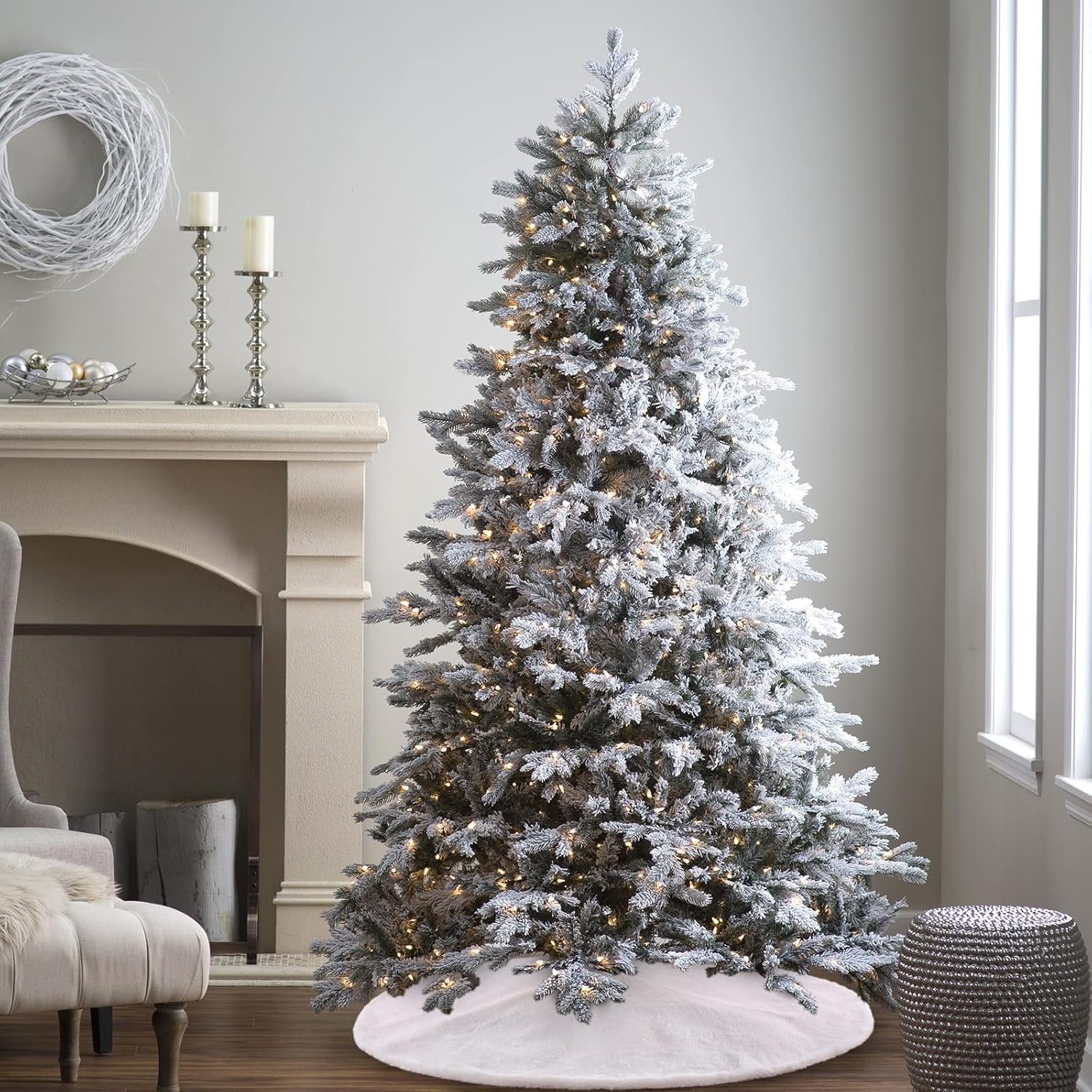 White Tree Skirt 48 Inch Large Faux Fur Tree Skirts Plush Holiday Christmas Tree Decorations for Xmas Ornaments Winter Indoor Party Decor - Image 9
