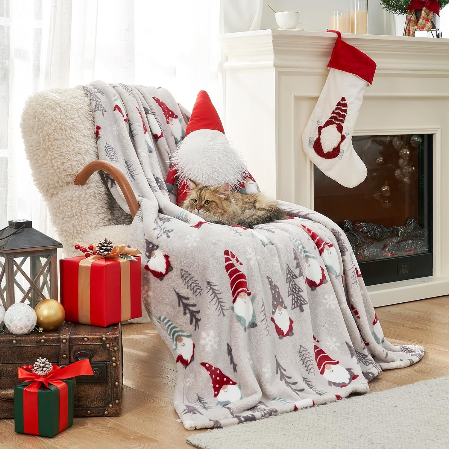 Cozy Bliss Gnome Throw Blanket Christmas Blanket Warm MilkyPlush™ Throw Blanket, Ultra Soft Cozy Throw Blanket for Couch, Sofa and Bed (Xmas Gnome, 50"x60") - Image 8