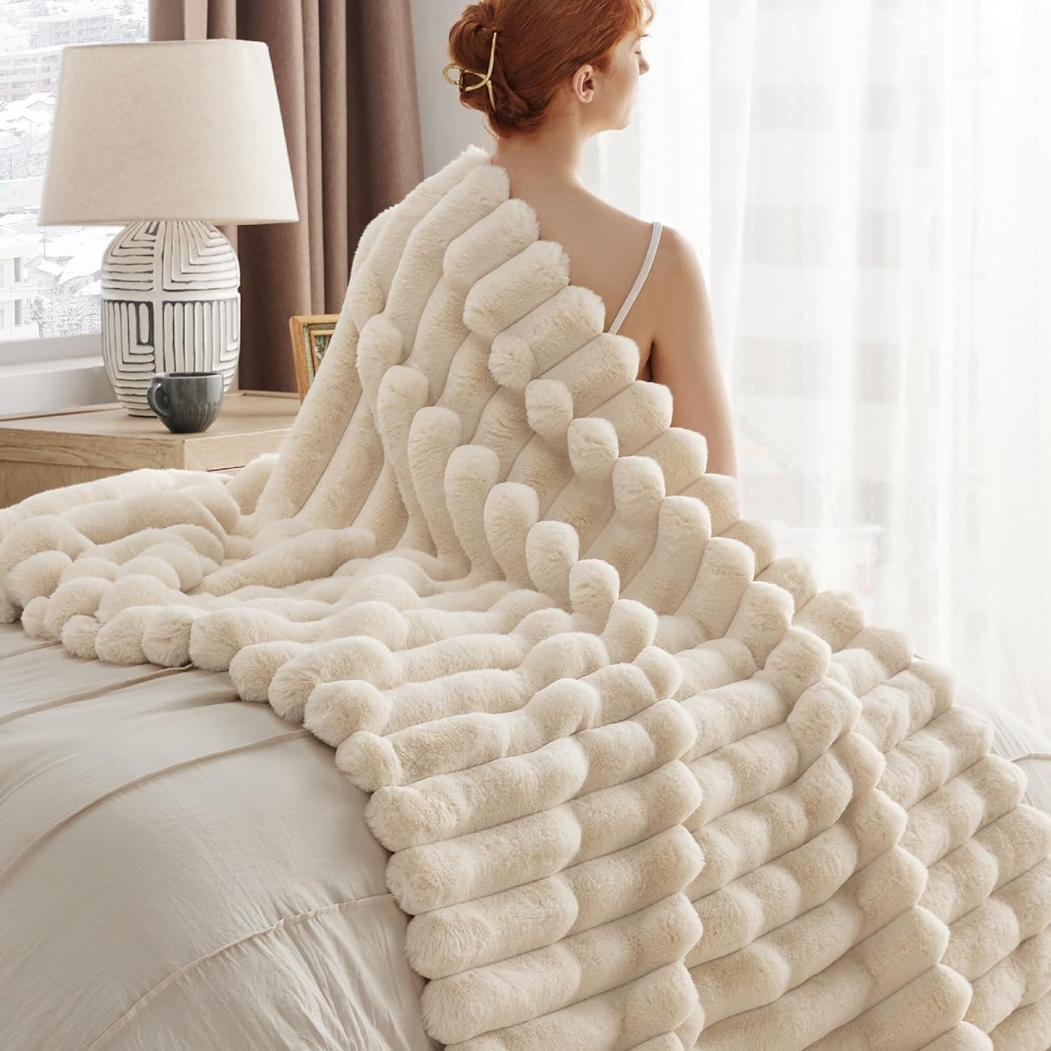 Bedsure Faux Fur Blanket, Beige Soft and Fluffy Blanket, Fuzzy Cozy Plush Throw Blanket for Couch, Sofa and Bed, Thick and Warm Blanket, Christmas Blanket Gift for Women, 50x70 inches - Image 4