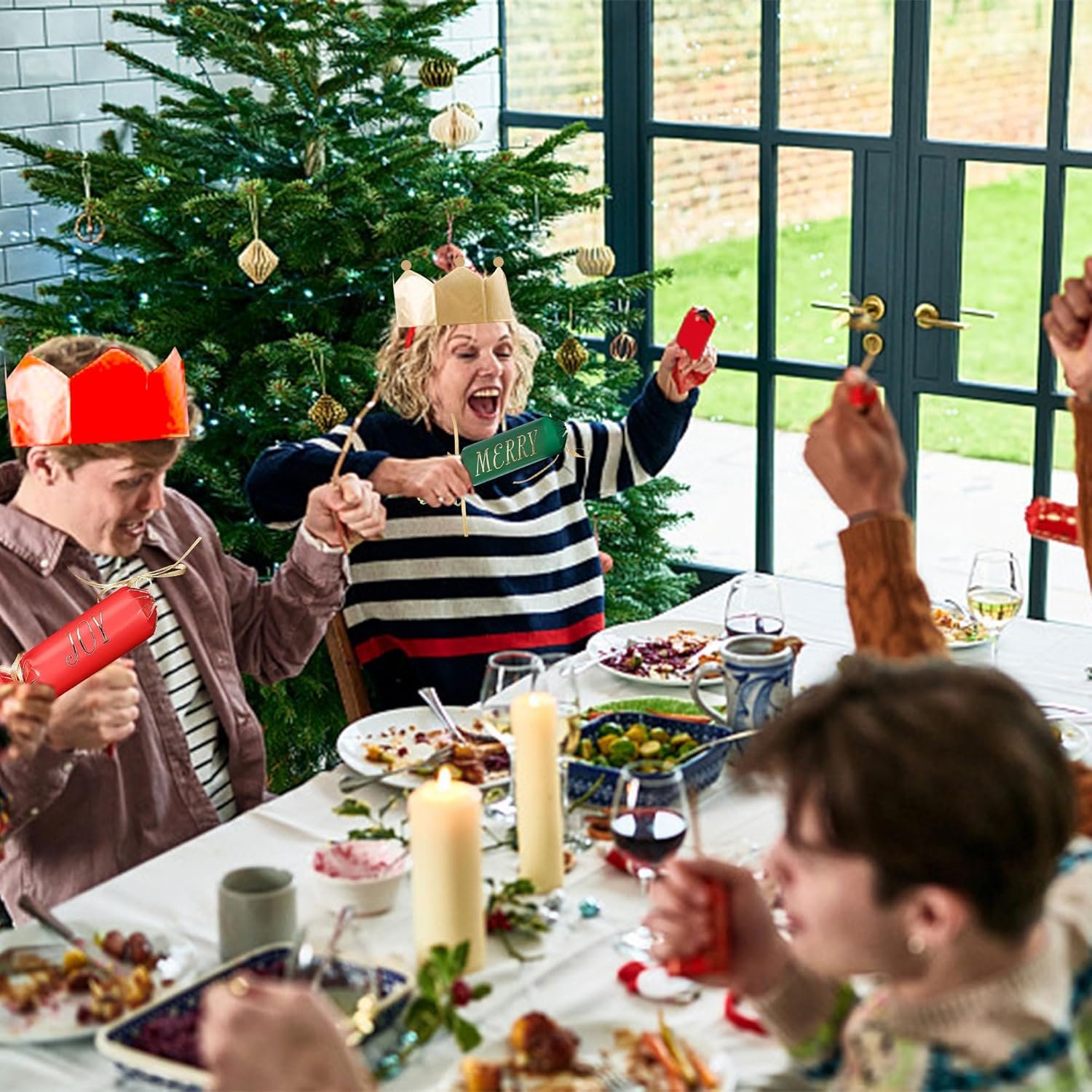 Lulu Home 12 Packs Non-Snap Christmas Crackers Set, Xmas Gift Box Kit Inside with A Puzzle, Small Gadget & Paper Crown for Party Dinner Game Traditions, Reindeer Santa Patterned, Each 6.5"H x 1.4"Dia - Image 10