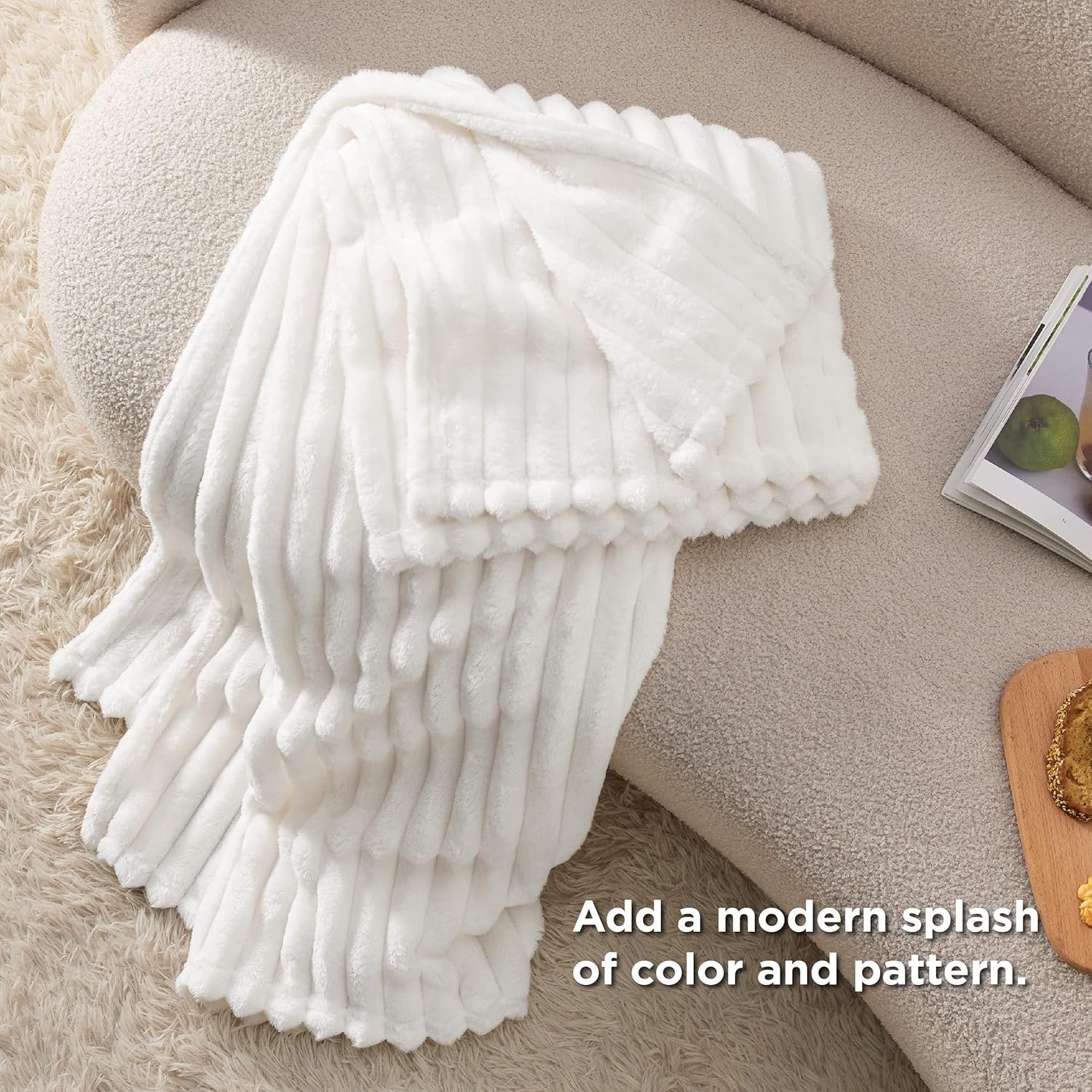 Bedsure White Throw Blanket for Couch - Super Soft Cozy Blankets for Women, Cute Small Fleece Blanket for Girls, 50x60 Inches - Image 5