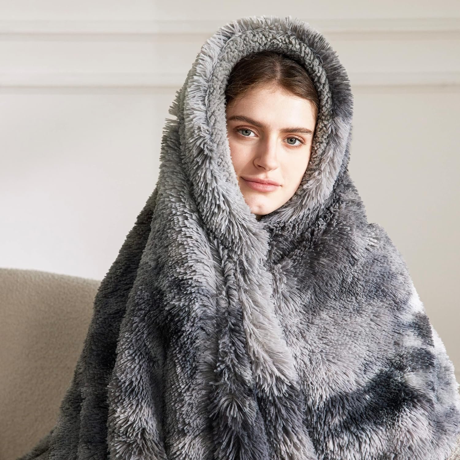Bedsure Soft Throw Blanket for Couch, Fluffy Fuzzy Blankets & Throws for Bed, Sofa, Cozy Plush Sherpa Fleece Faux Fur Blanket, Thick Warm Christmas Blanket Decor Gifts for Women, Men, 50x60, Grey - Image 9