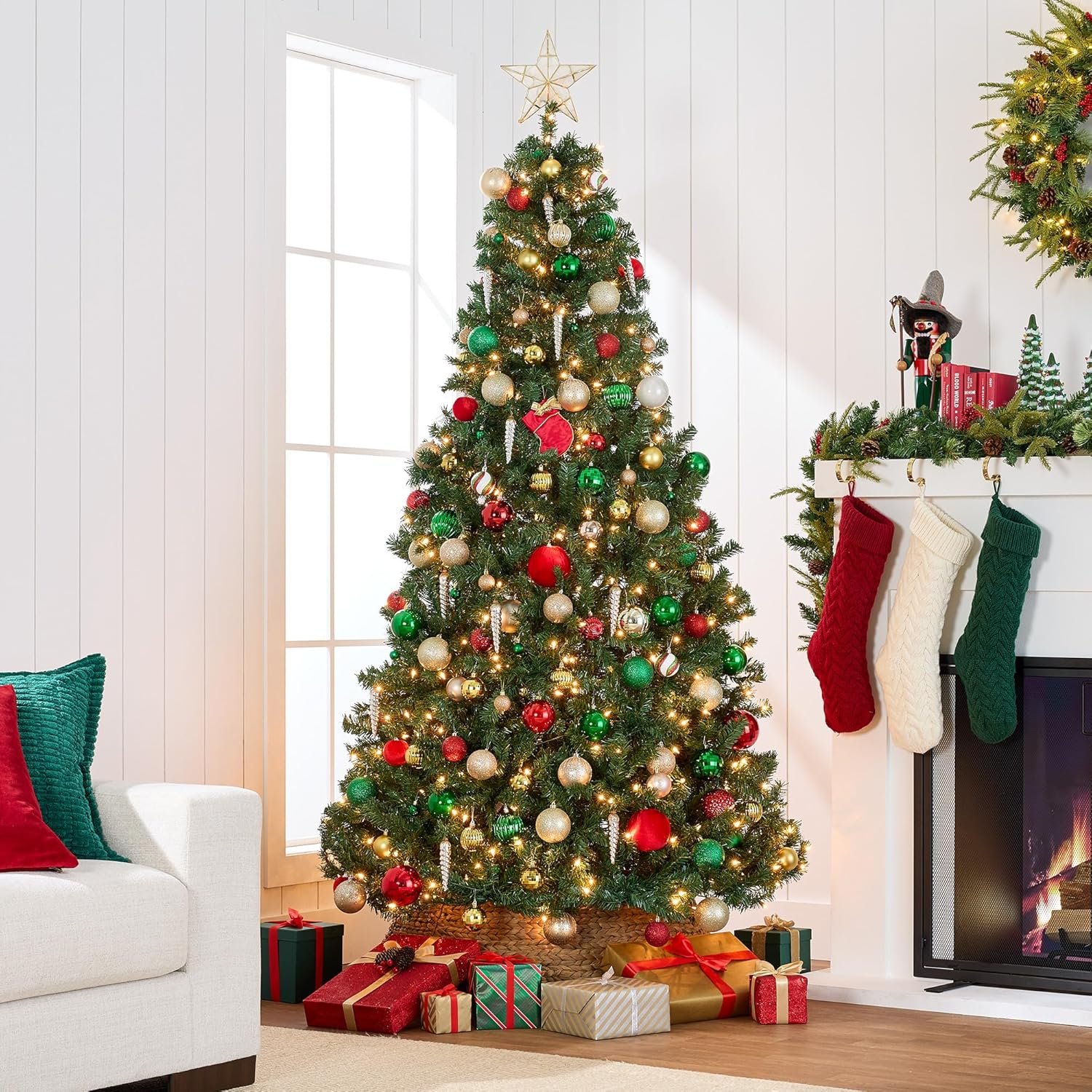 Best Choice Products 6ft Pre-Lit Spruce Artificial Holiday Christmas Tree for Home, Office, Party Decoration w/ 250 Incandescent Lights, 798 Branch Tips, Easy Assembly, Metal Hinges & Foldable Base - Image 3