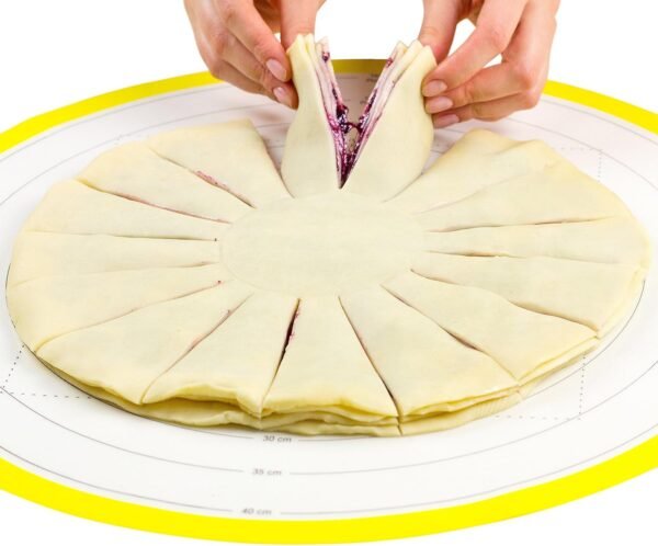 Round Baking Mats (17) - Image 5