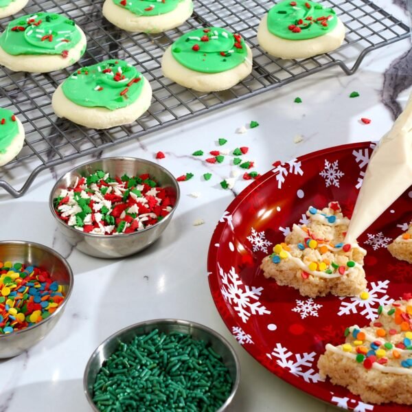 Christmas Tree Sprinkles - 1.7 Pounds - Bulk Red and Green Confetti Sprinkles - Holiday Sprinkles for Cookie Decorating - Christmas Jimmies for Gingerbread Cookies, Baking, Cupcakes - Image 5
