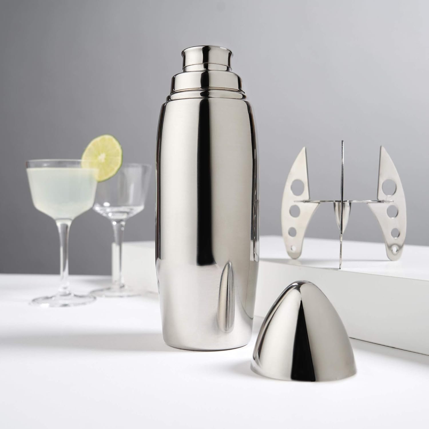 Viski Rocket Cocktail Shaker with Strainer Bar Set, Martini Shaker, Mixed Drink Shaker, Stainless Steel Cocktail Shaker, Bartending Tools, 24oz - Image 8