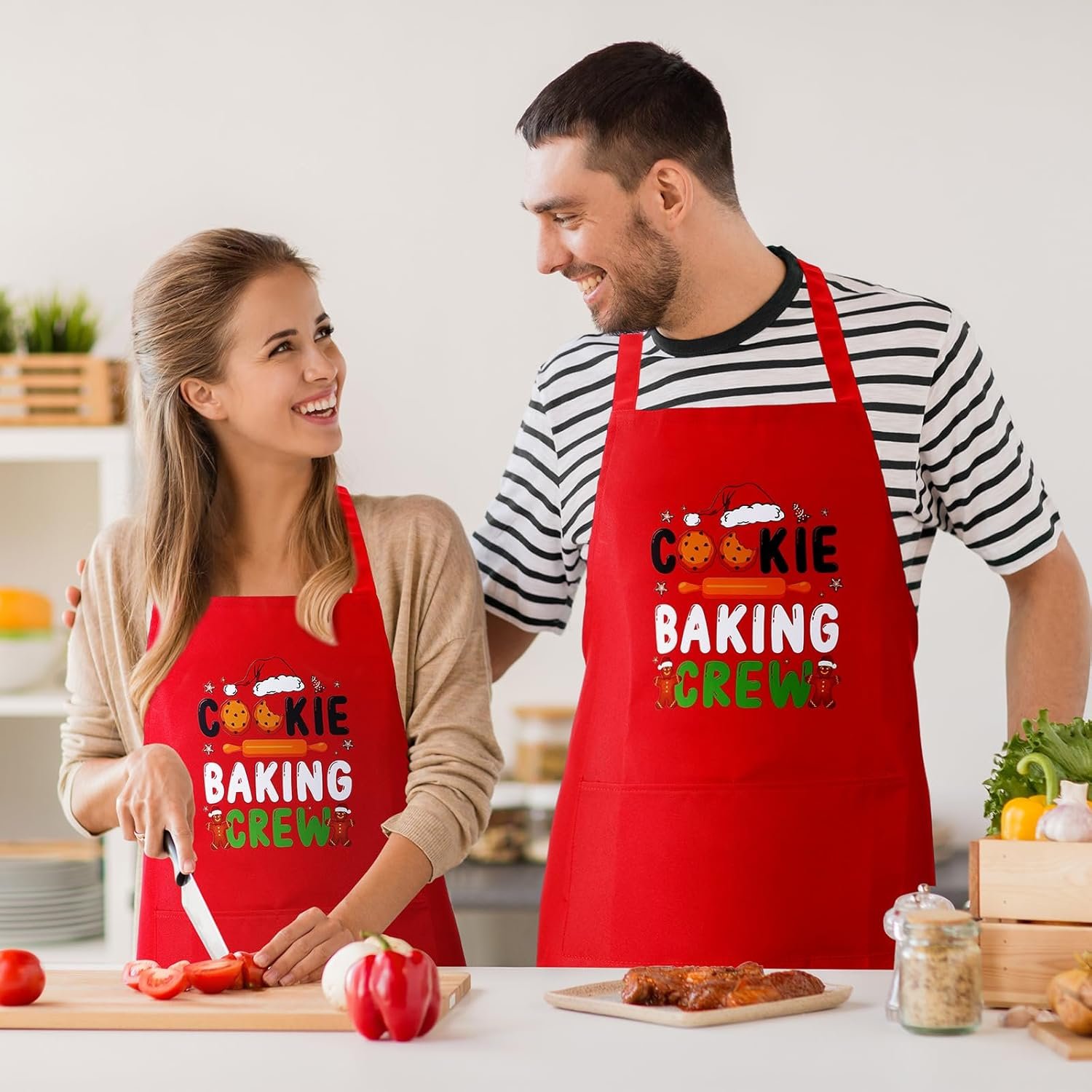 Suhine 4 Pack Christmas Matching Aprons Christmas Baking Crew Kitchen Apron for Family Cooking Baking - Image 6