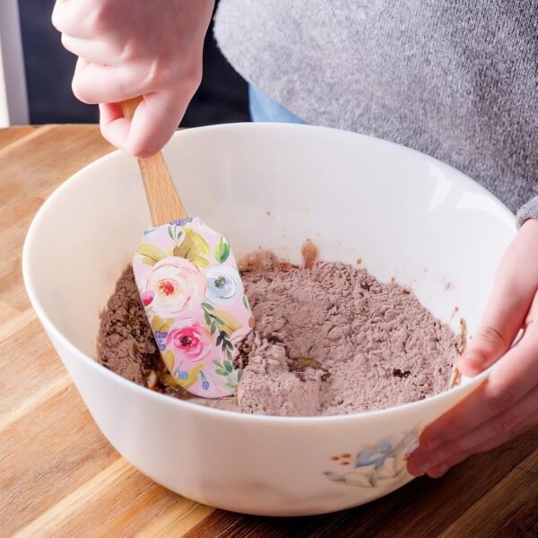2pcs Cake Cream Spatula, Silicone Cake Scrapers Cake Accessories Butter Scrapers Baking Spatulas for Kitchen Reusable Butter Scrapers Professional Baking Scrapers Christmas Cake Tools - Image 9