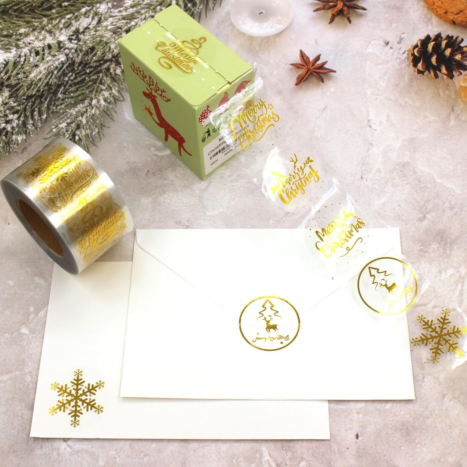 1.5 Inches/600 Christmas Stickers, 6 Clear Gold Foil Designs Merry Christmas Stickers Snowflake Stickers for Christmas Decorations Envelopes Cards Sealing Craft Decor - Image 7