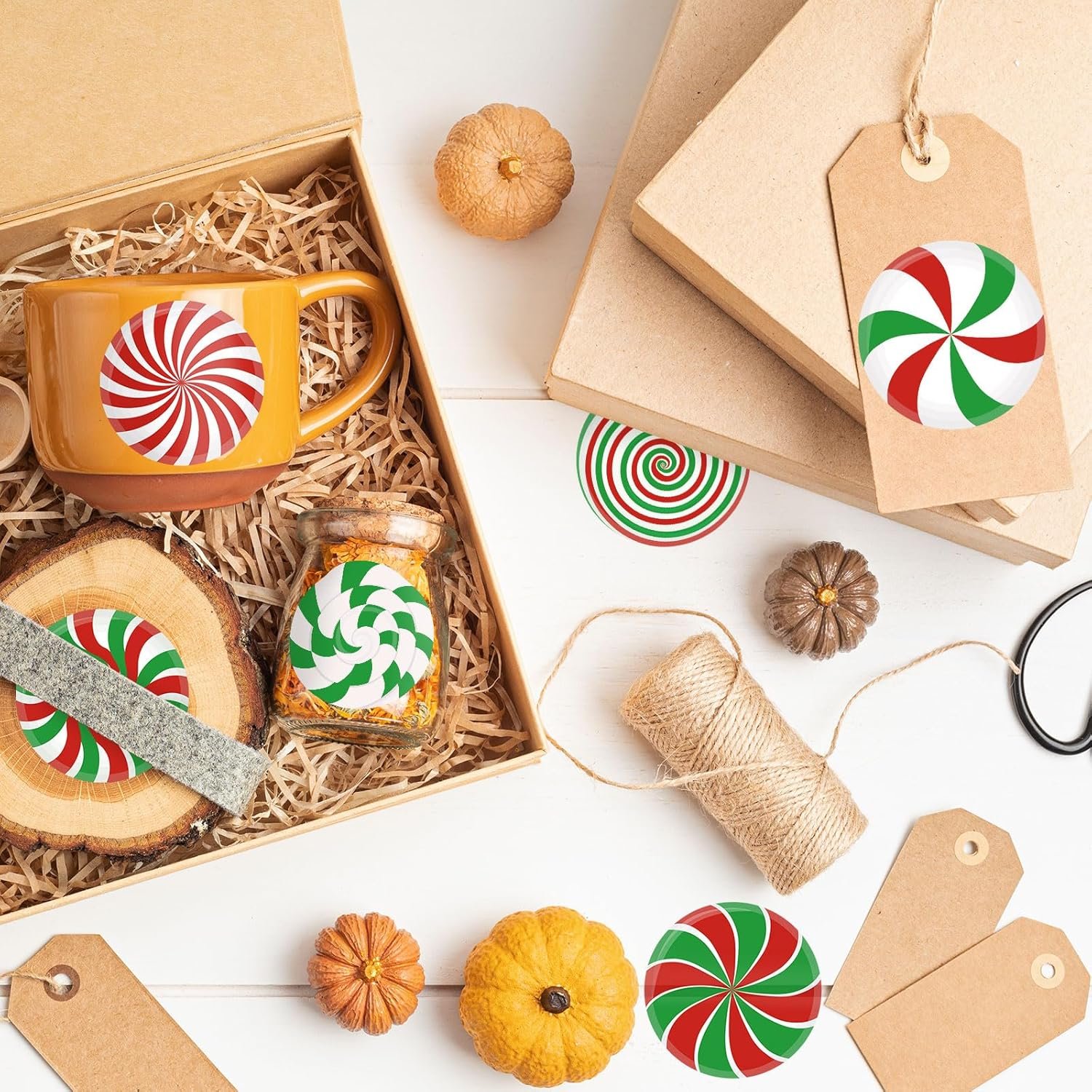 Whaline 1000Pcs Christmas Stickers Roll Candy Theme Decals 16 Designs Red Green Sweet Xmas Adhesive Decorative Round Seal Stickers for Gift Greeting Card Party Supplies - Image 7