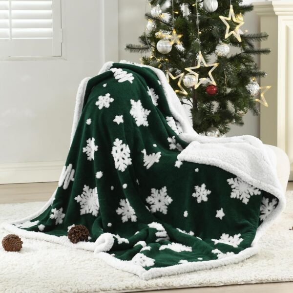 Ultra Soft Cozy Christmas Sherpa Throw Blanket,Snowflake Xmas Tree Pattern Jacquard Craft, Lightweight Warm Decorative Holiday Throw Blanket Cover for Couch, Bedroom,Travel, Outdoor, Green,50”x60” - Image 6