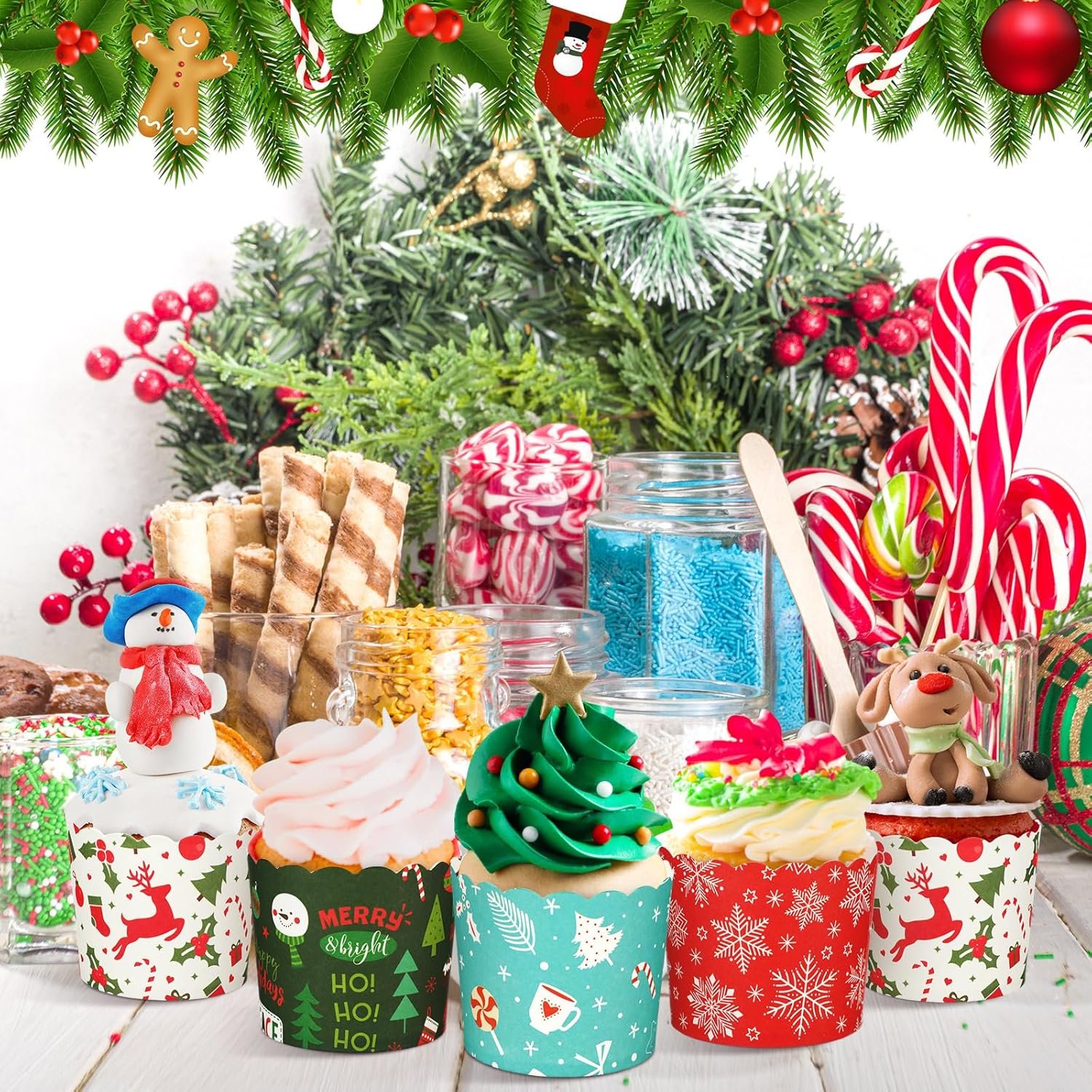 Uiifan 200 Pcs 6 oz Muffin Cupcakes Christmas Baking Paper Cups Greaseproof Baking Cup Christmas Muffin Paper Cups 4 Styles Xmas Baking Paper Cup Christmas Party Supplies for Cake Balls Candies - Image 8