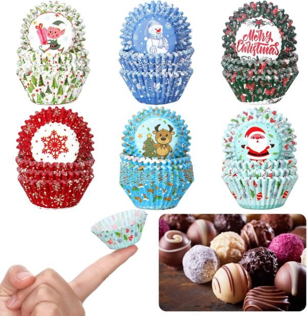 Gerrii 600 Pcs Christmas Candy Cups Paper Candy Making Supplies Santa Claus Snowman Baking Supplies Snowflake Elk Mini Cupcake Liner Xmas Mini Baking Cups Holiday Candy Paper Wrappers 6 Style(Cute) - Image 2