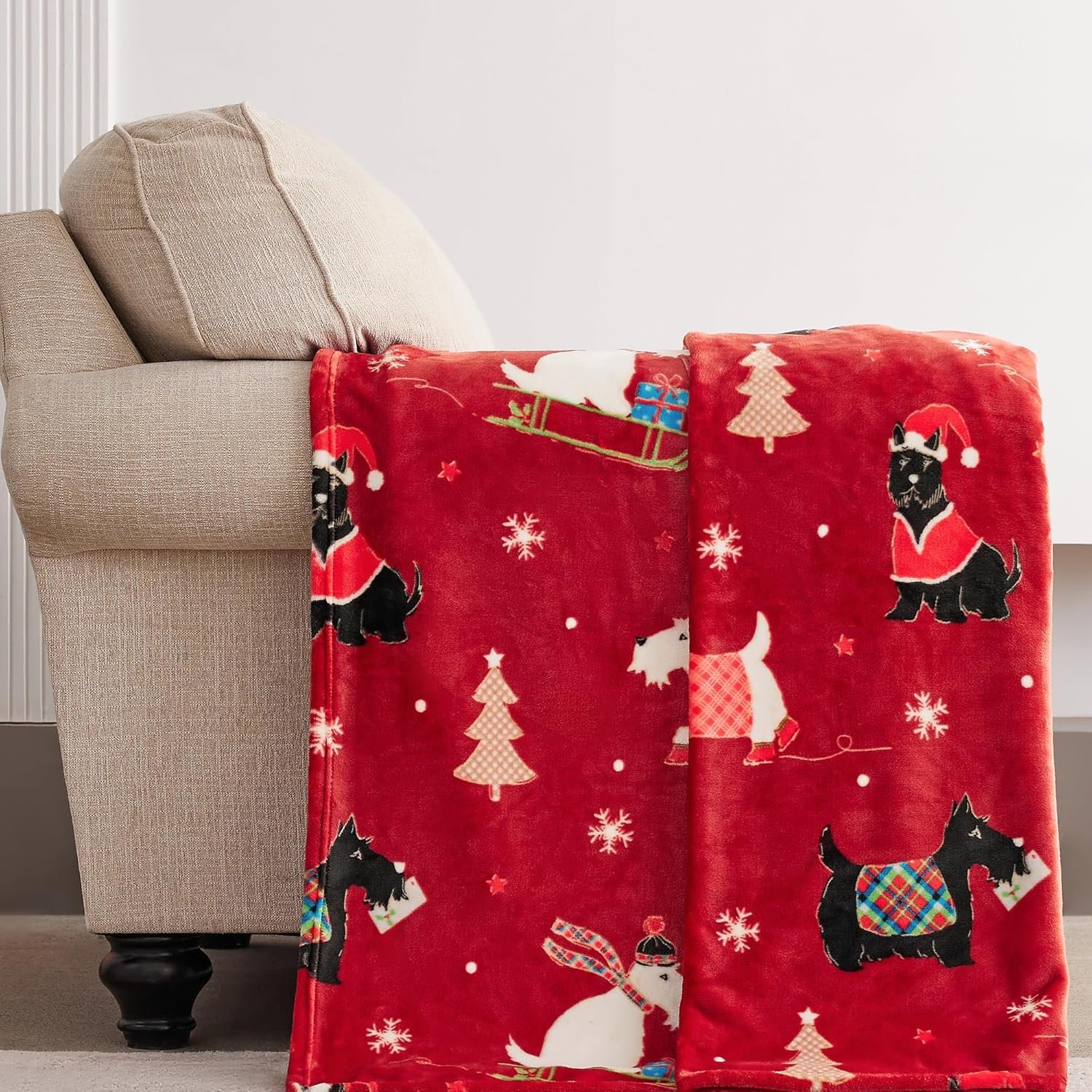 Super Soft Flannel Christmas Throw Blanket 50x60 Inches, Premium Silky Fleece Lightweight Bed Blanket All Season Use, Christmas Red, 50"x60" - Image 5